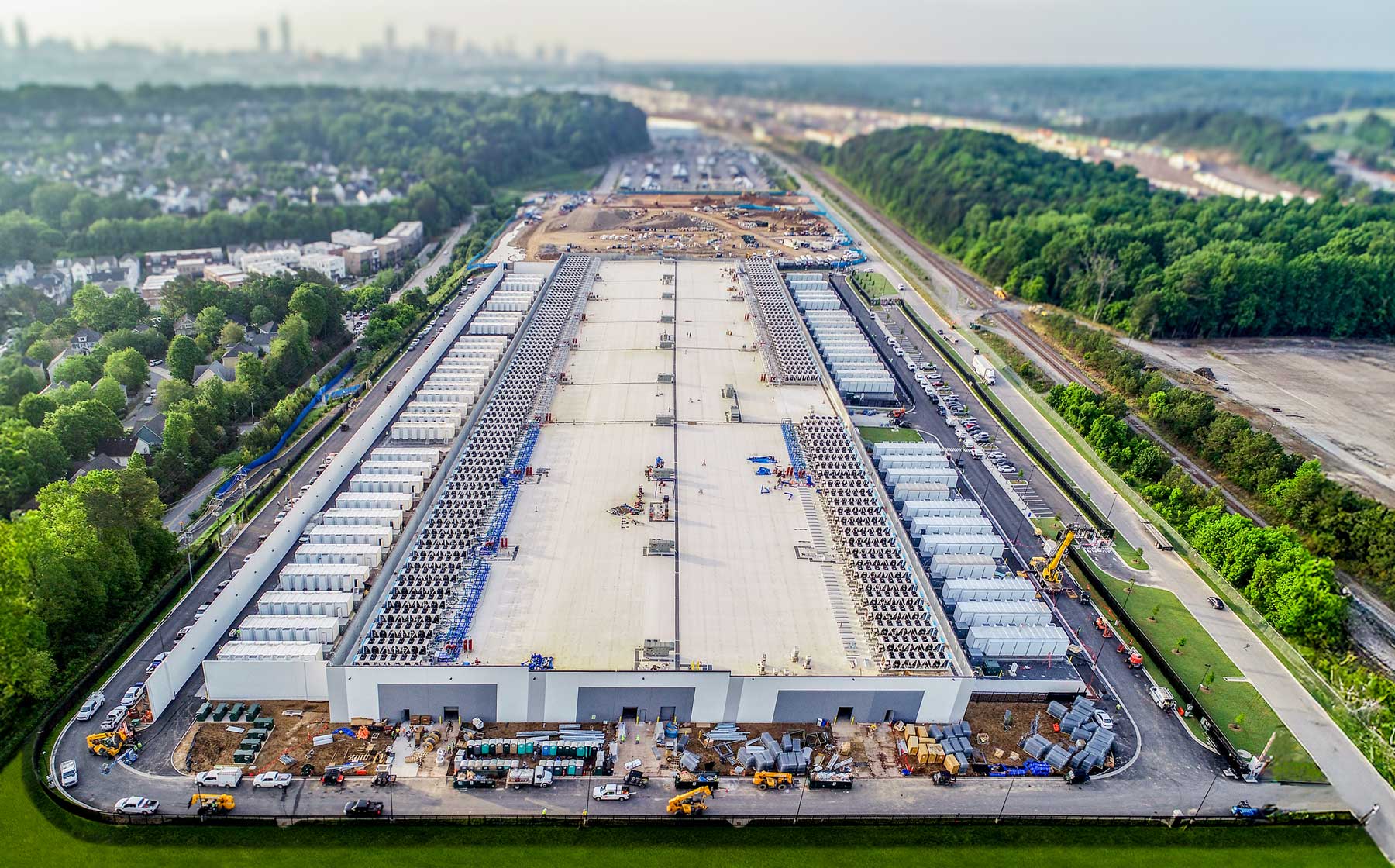 Data Center Microgrid Data Center Microgrid